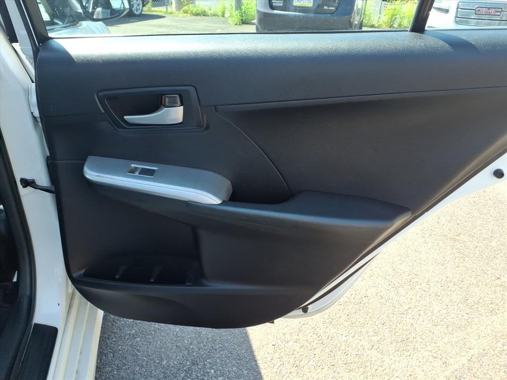 2014 Toyota Camry Levittown PA