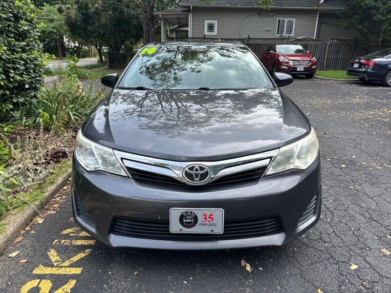 2014 Toyota Camry 14.5 LE Arlington VA