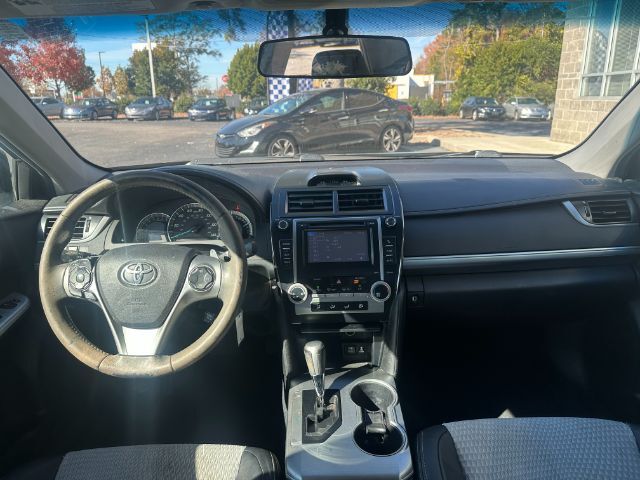 2014 Toyota Camry BASE/SE Columbia SC