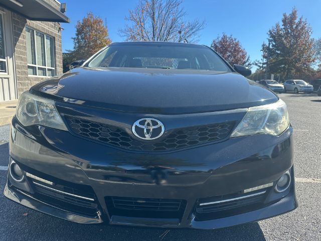 2014 Toyota Camry BASE/SE Columbia SC