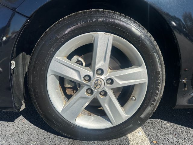 2014 Toyota Camry BASE/SE Columbia SC