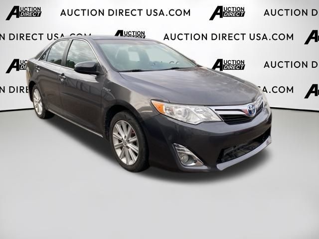 2014 Toyota Camry Hybrid