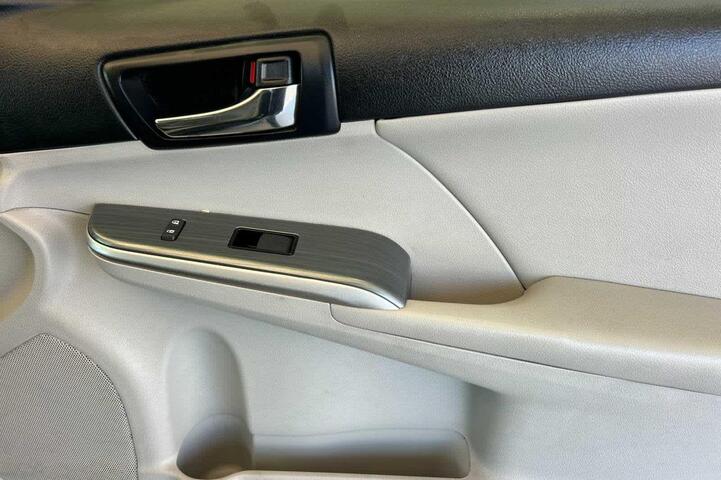 2014 Toyota Camry Hybrid XLE Roseville CA