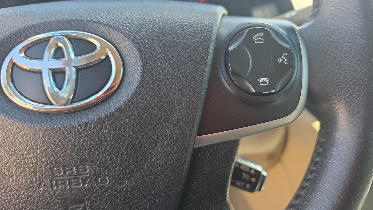 2014 Toyota Camry Hybrid XLE