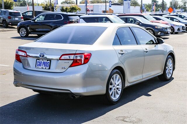 2014 Toyota Camry Hybrid XLE Tacoma WA