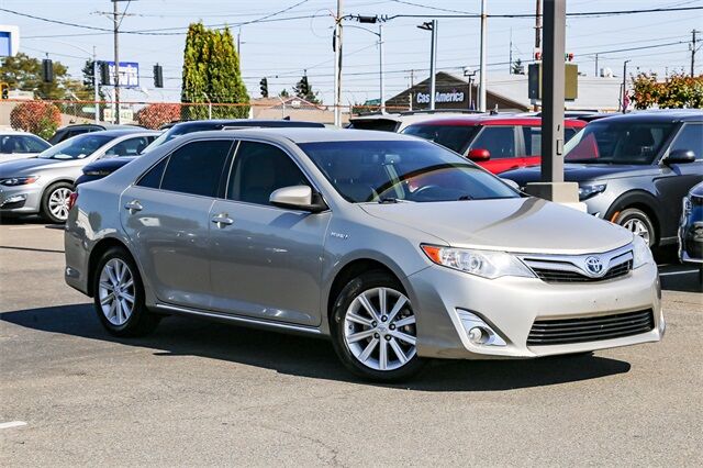 2014 Toyota Camry Hybrid XLE Tacoma WA