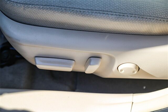 2014 Toyota Camry Hybrid XLE Tacoma WA