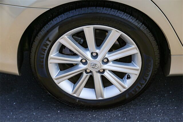2014 Toyota Camry Hybrid XLE Tacoma WA