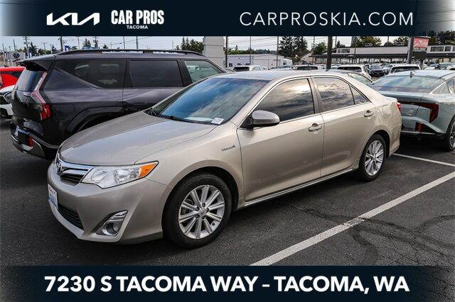 2014 Toyota Camry Hybrid XLE