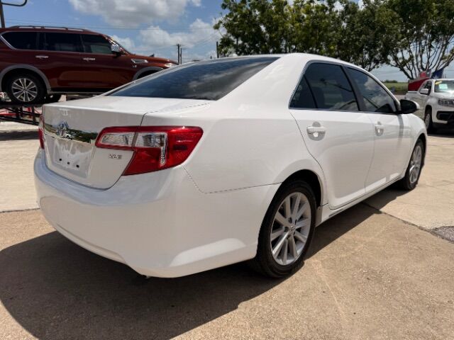 2014 Toyota Camry L | LE | XLE | SE | SE Sport