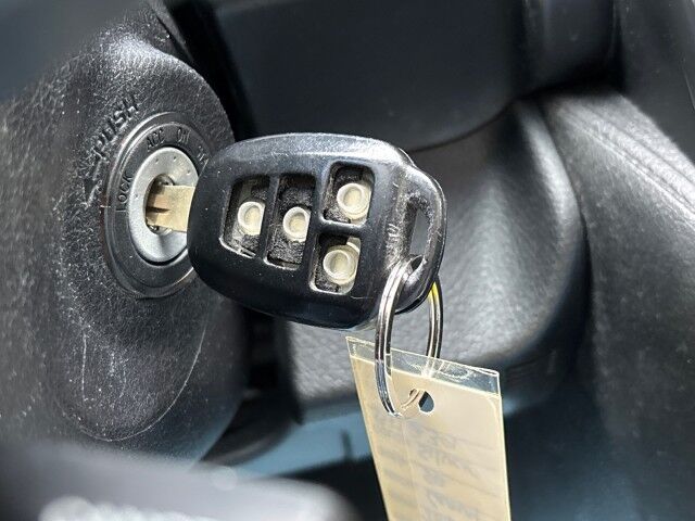 2014 Toyota Camry L Cleveland OH