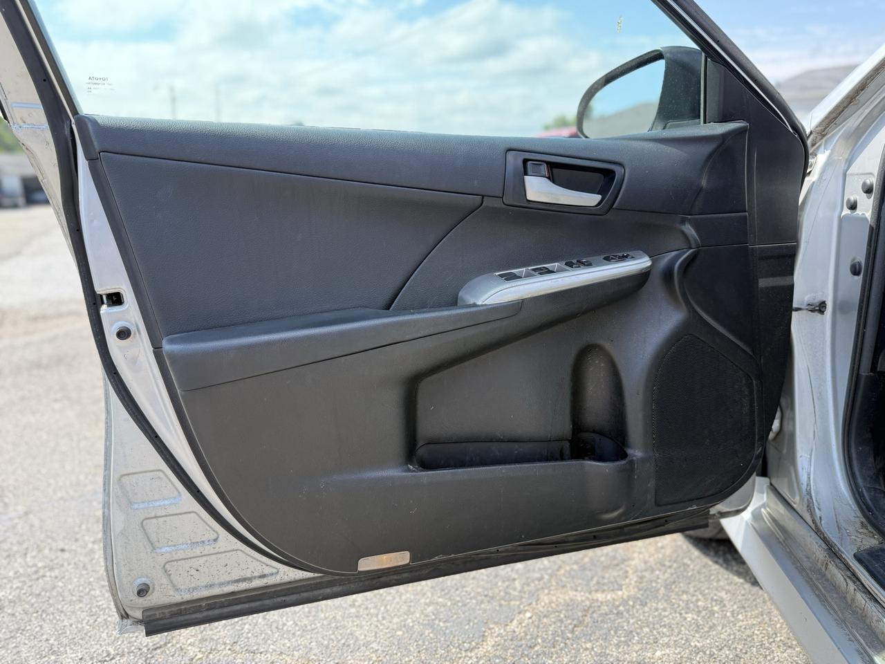 2014 Toyota Camry LE Crestwood KY
