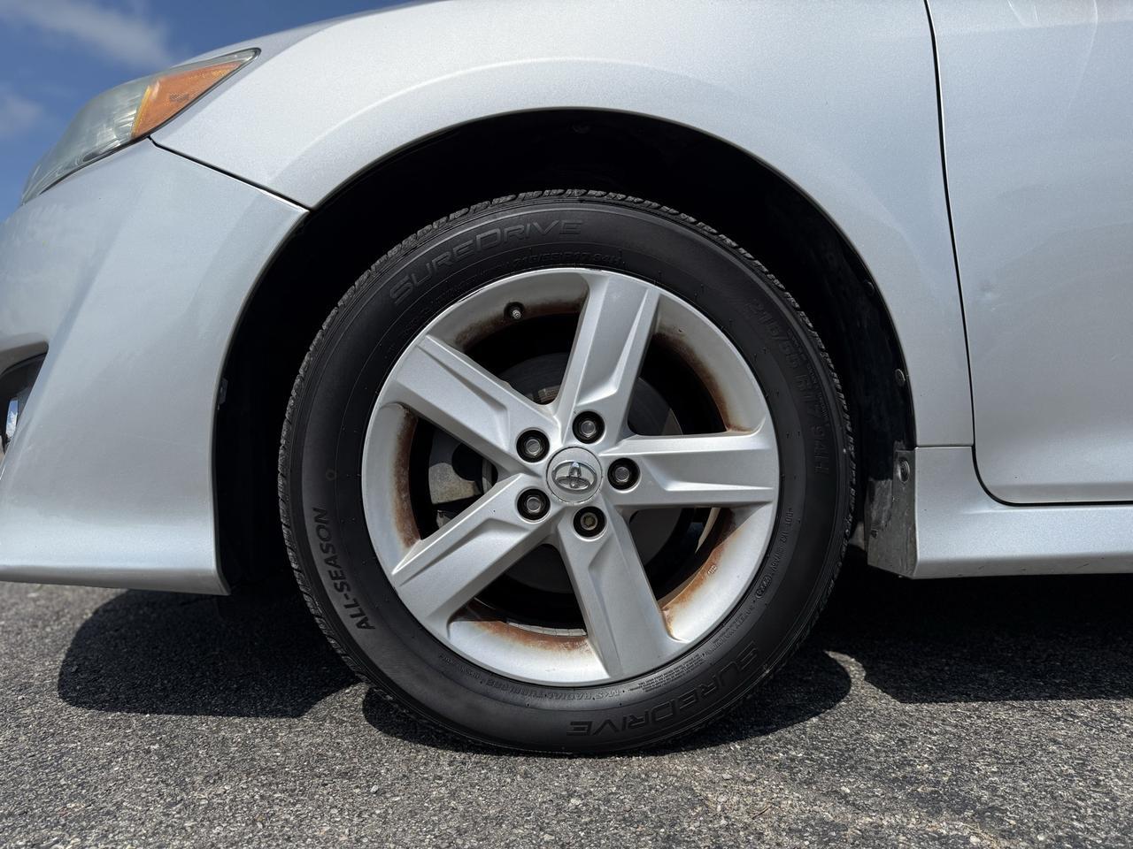 2014 Toyota Camry LE Crestwood KY
