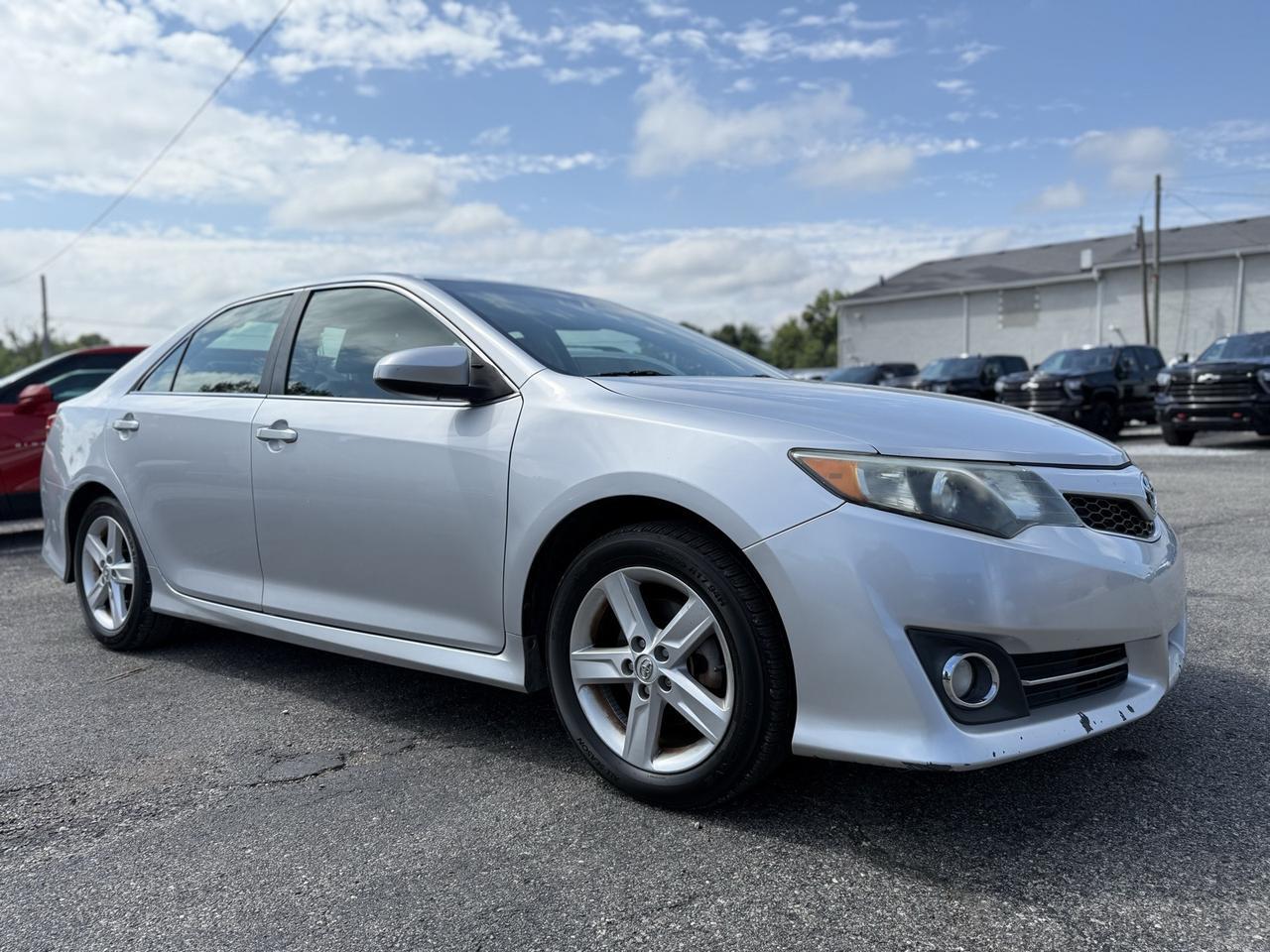 2014 Toyota Camry LE Crestwood KY