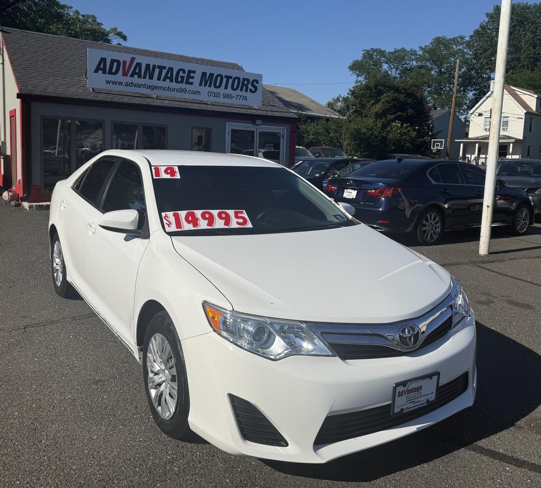 2014 Toyota Camry LE