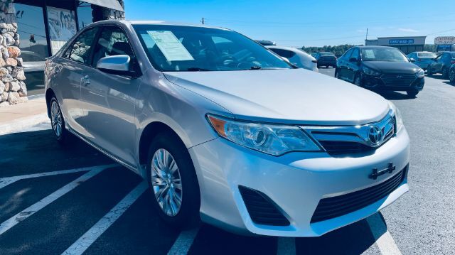 2014 Toyota Camry LE