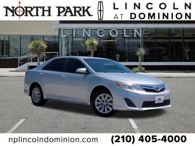 2014 Toyota Camry LE