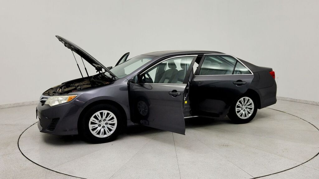 2014 Toyota Camry LE Laurel MD