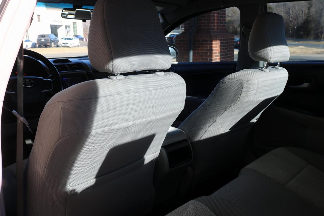 2014 Toyota Camry LE Fredericksburg VA