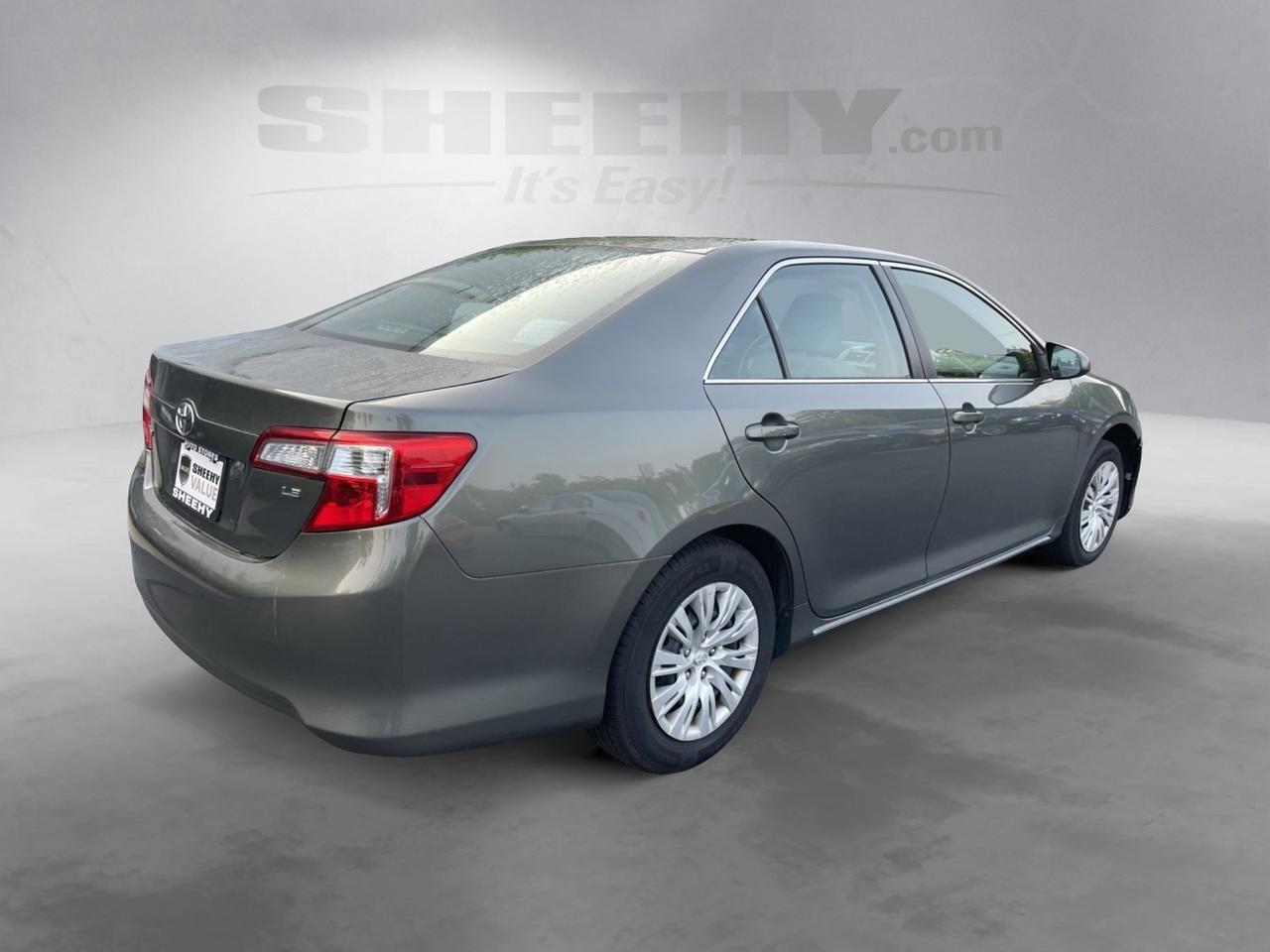2014 Toyota Camry LE Alexandria VA