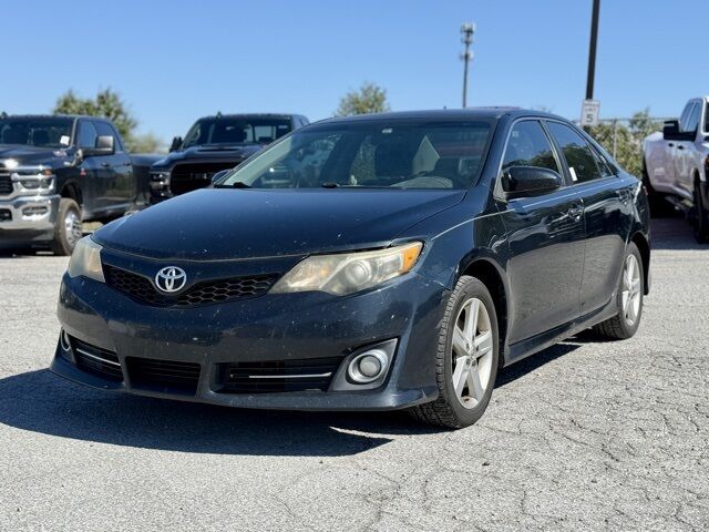 2014 Toyota Camry SE Crestwood KY
