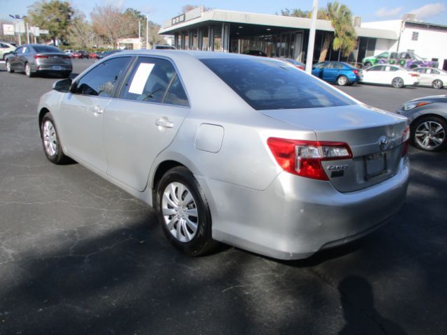 2014 Toyota Camry SE Gainesville FL
