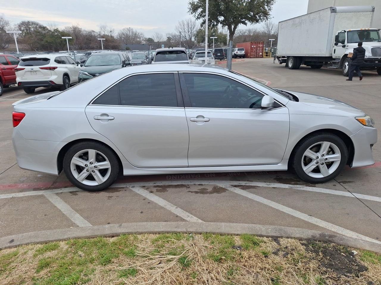 2014 Toyota Camry SE Hurst TX