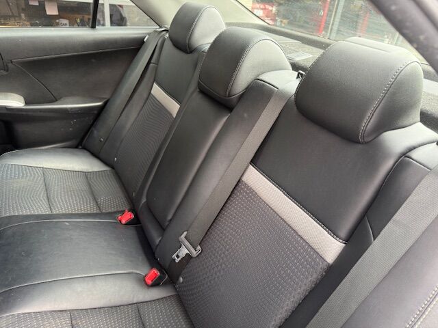 2014 Toyota Camry SE Greensboro NC