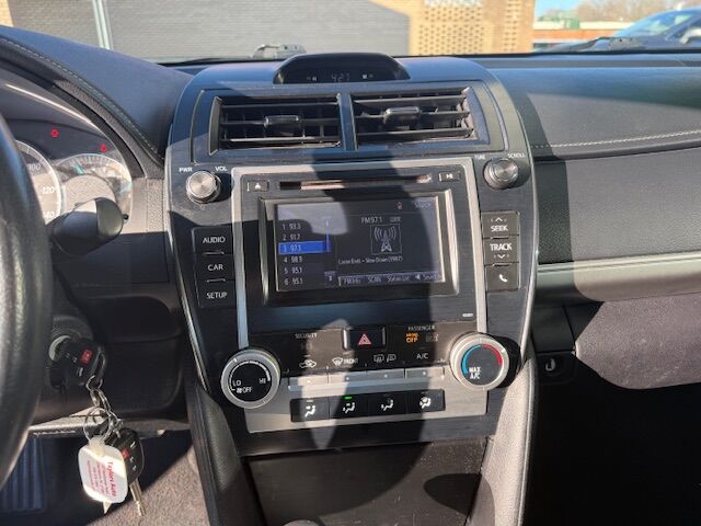 2014 Toyota Camry SE Greensboro NC