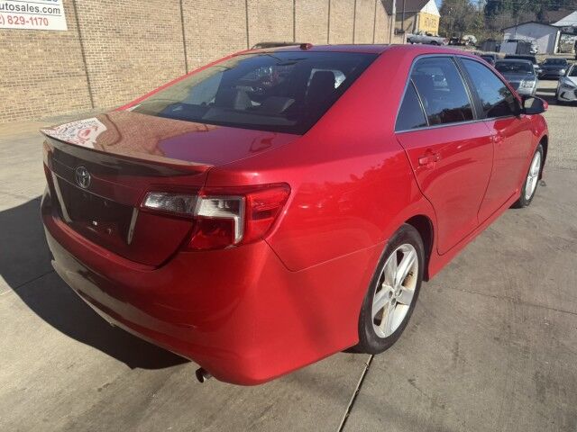 2014 Toyota Camry SE