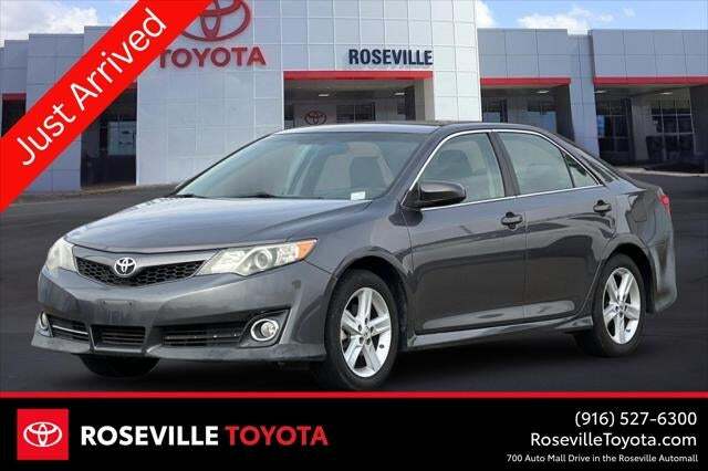 2014 Toyota Camry SE Roseville CA