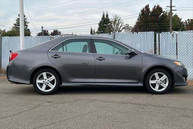 2014 Toyota Camry SE Roseville CA