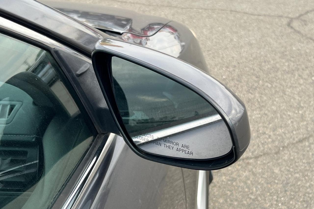 2014 Toyota Camry SE Roseville CA