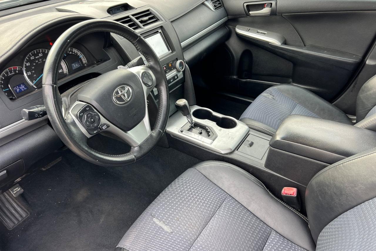 2014 Toyota Camry SE Roseville CA