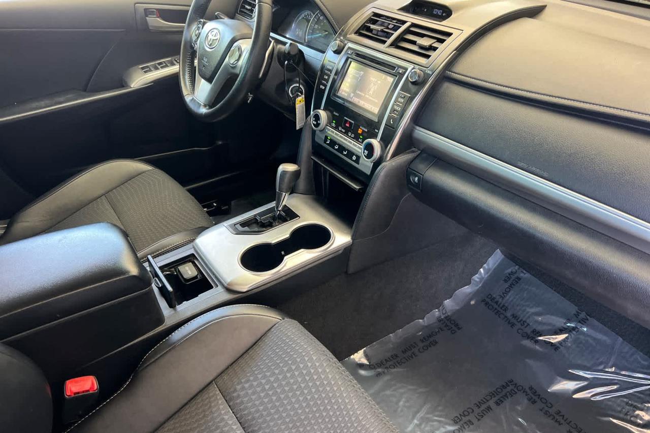 2014 Toyota Camry SE Roseville CA