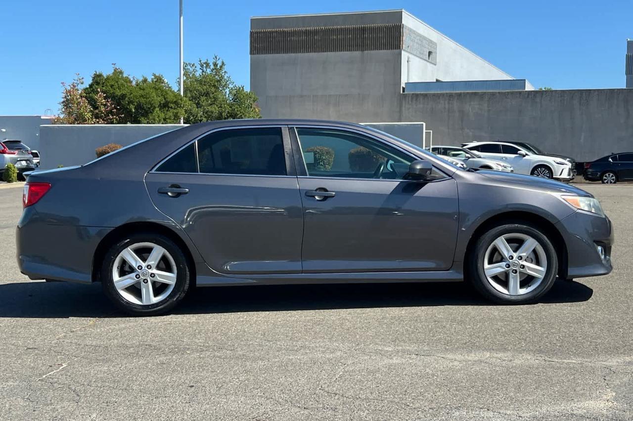 2014 Toyota Camry SE Roseville CA