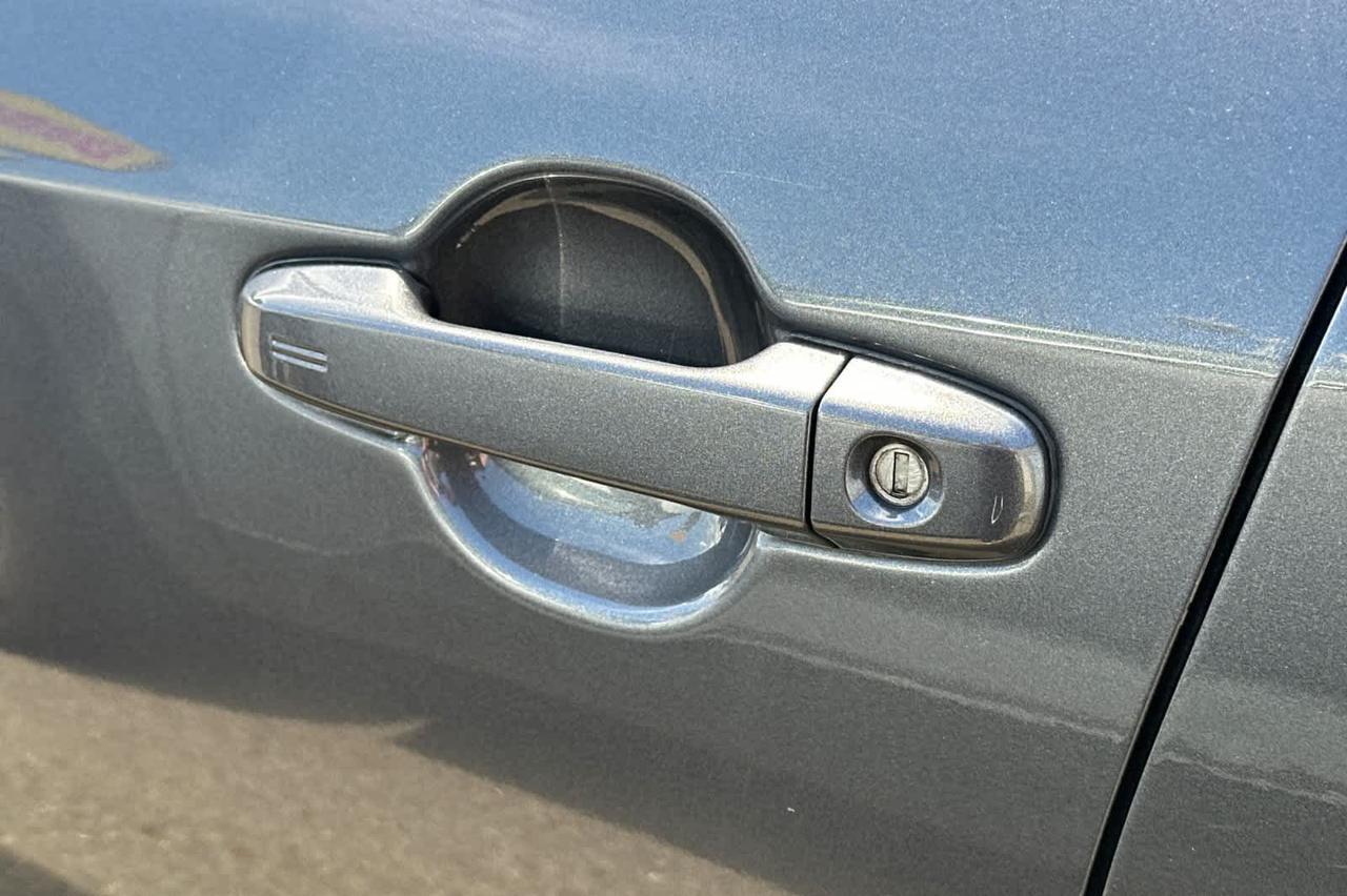 2014 Toyota Camry SE Roseville CA