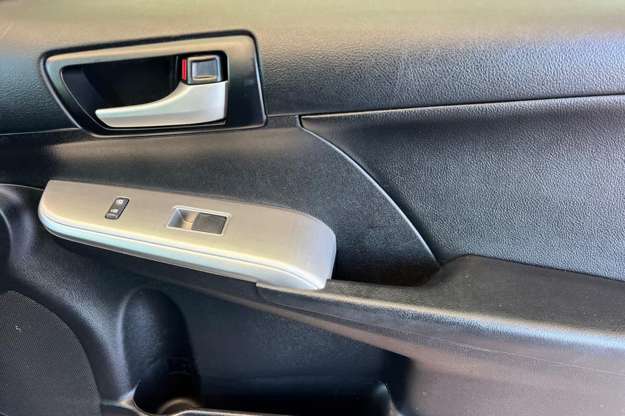 2014 Toyota Camry SE Roseville CA