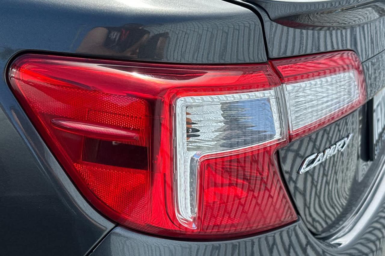 2014 Toyota Camry SE Roseville CA