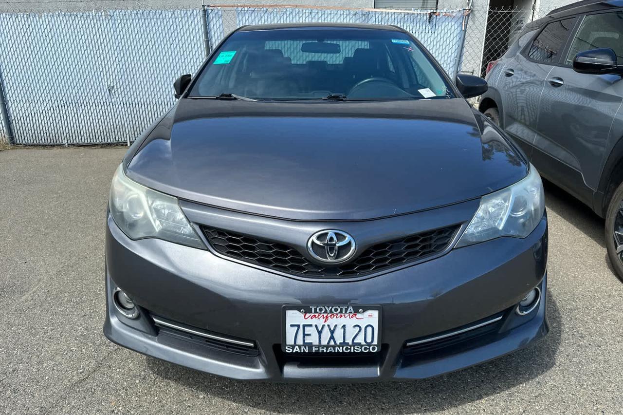 2014 Toyota Camry SE