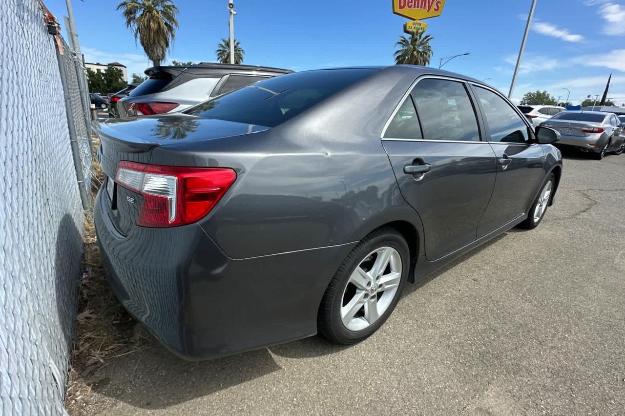 2014 Toyota Camry SE Roseville CA