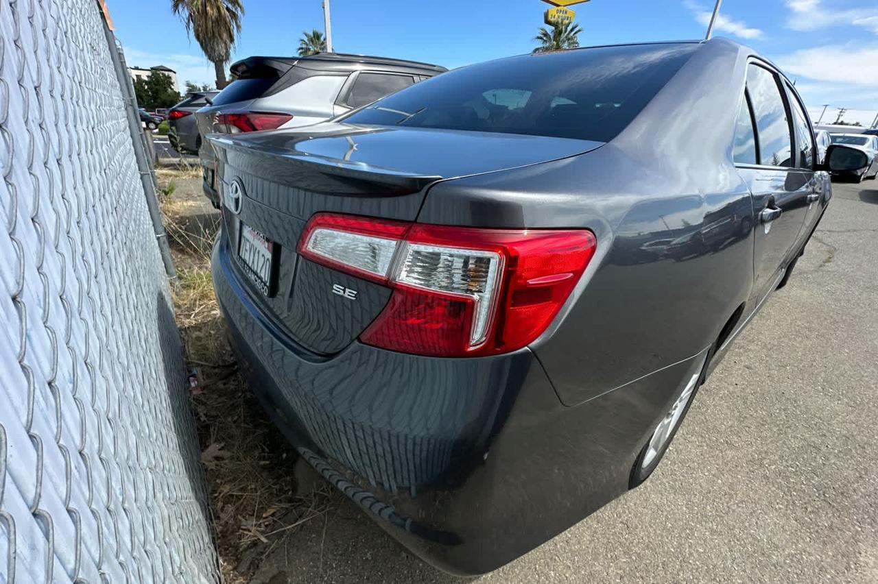 2014 Toyota Camry SE Roseville CA