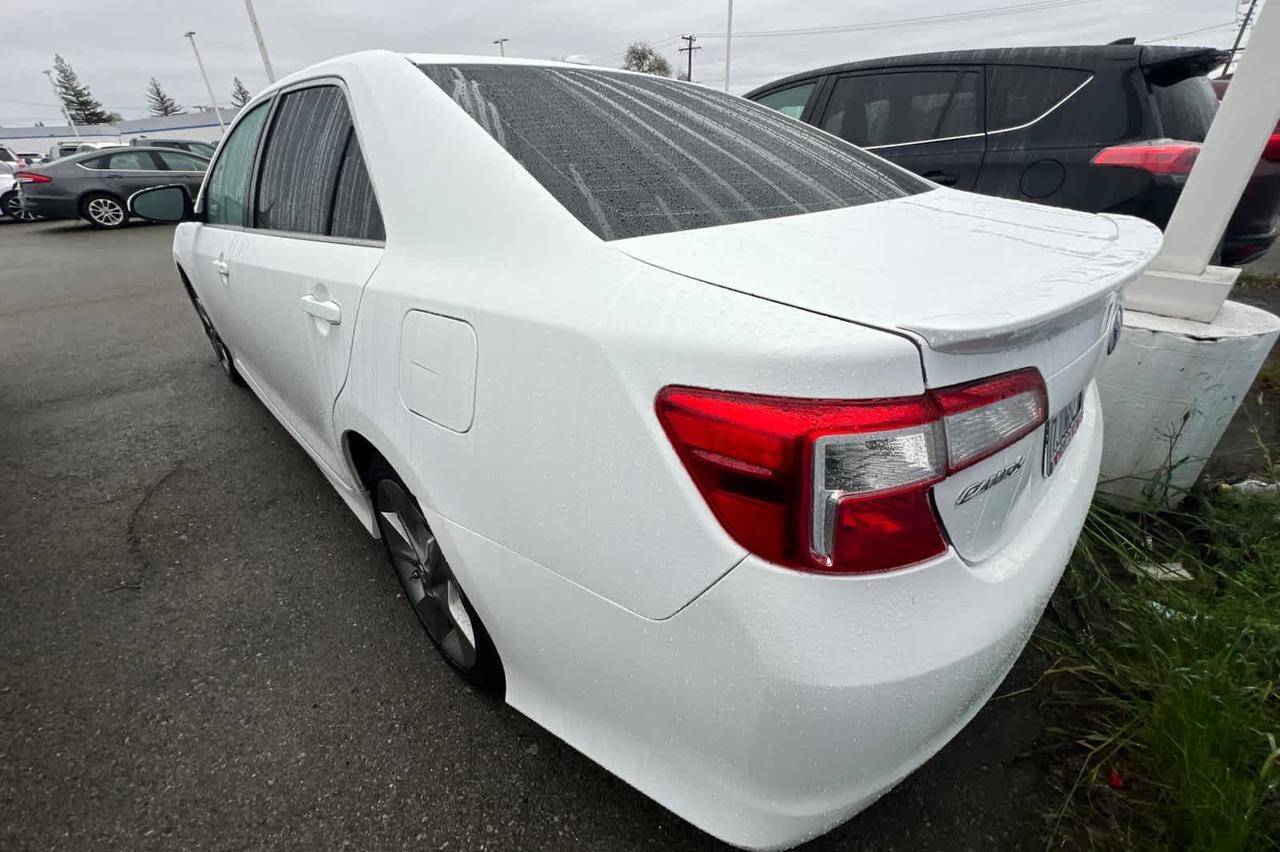 2014 Toyota Camry SE Roseville CA