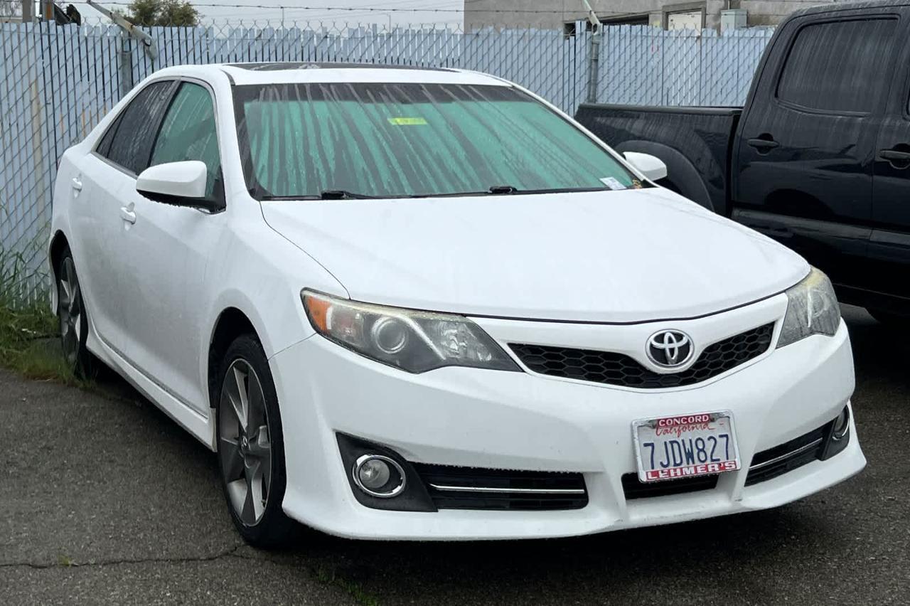 2014 Toyota Camry SE Roseville CA