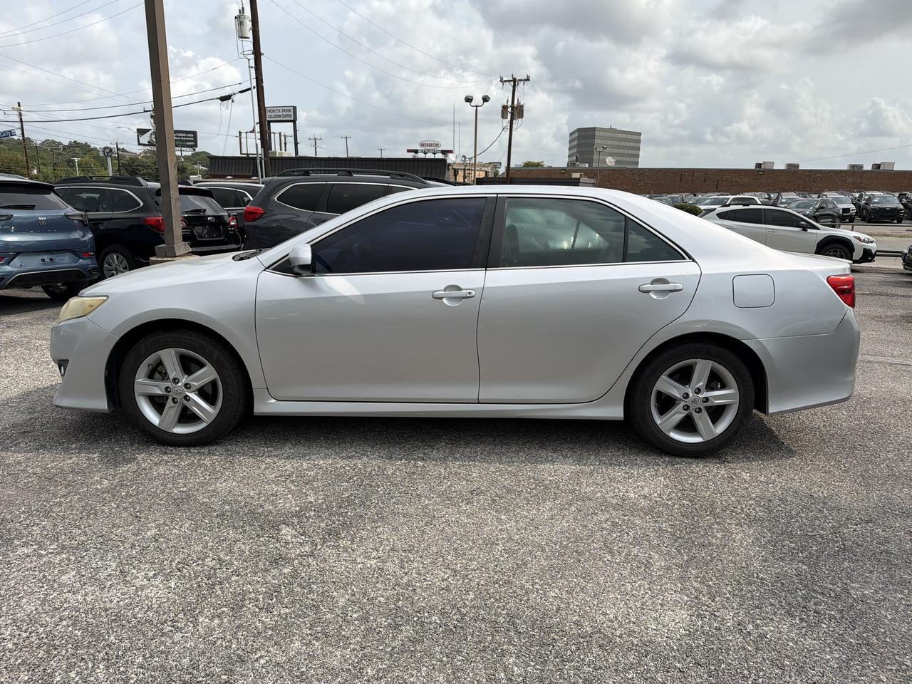 2014 Toyota Camry SE San Antonio TX