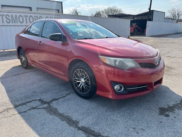 2014 Toyota Camry SE Sport Gainesville TX