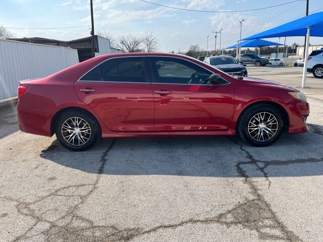 2014 Toyota Camry SE Sport Gainesville TX