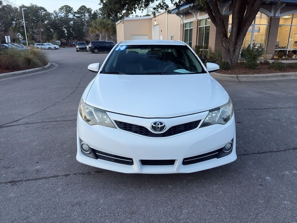 2014 Toyota Camry SE