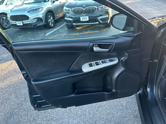 2014 Toyota Camry SE Worcester MA