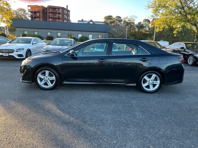 2014 Toyota Camry SE Worcester MA